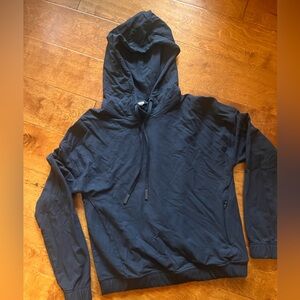 Lululemon Black Twisted & Tucked Pullover Long Sleeve Hoodie Athletic Travel 4